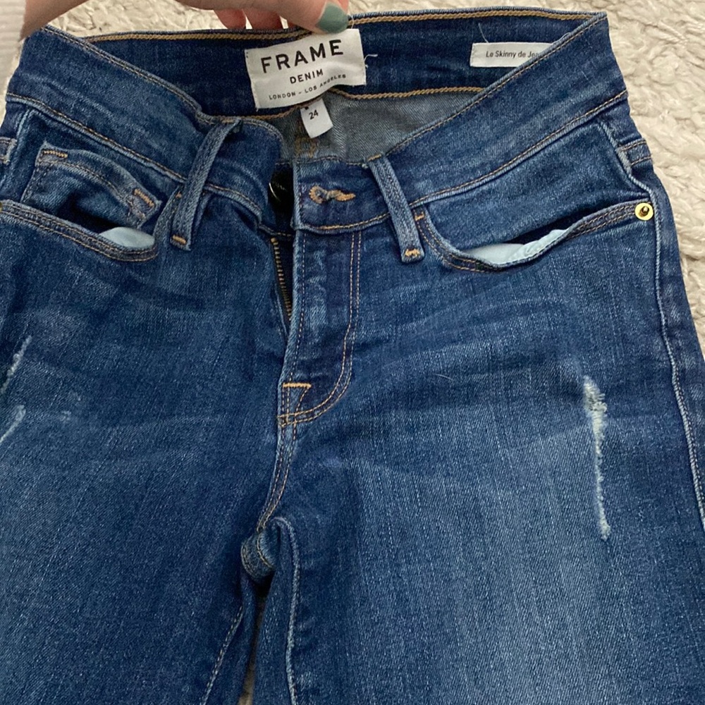 Frame denim jeans with rips in knees!